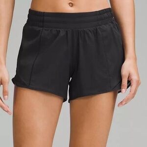 Lululemon Hotty Hot shorts black 4”